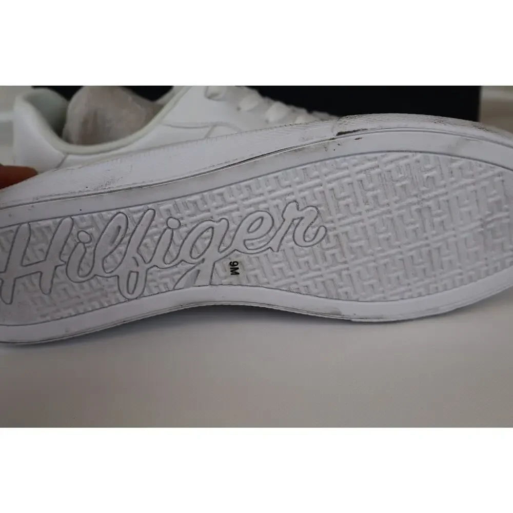 NEW Tommy Hilfiger Lelini Sneakers Women's White Low Top Lace Up Size 9M